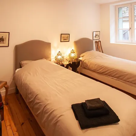 公寓 Luxueux Avec Vue Splendide 埃梅