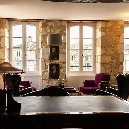 Luxueux Avec Vue Splendide